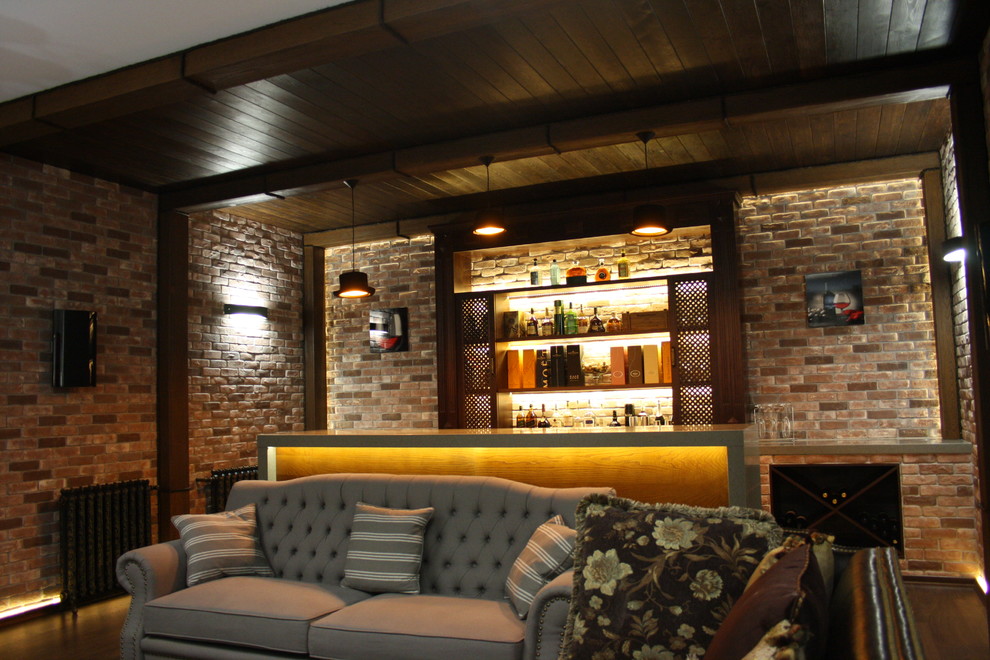 Бар с кинотеатром в частном доме