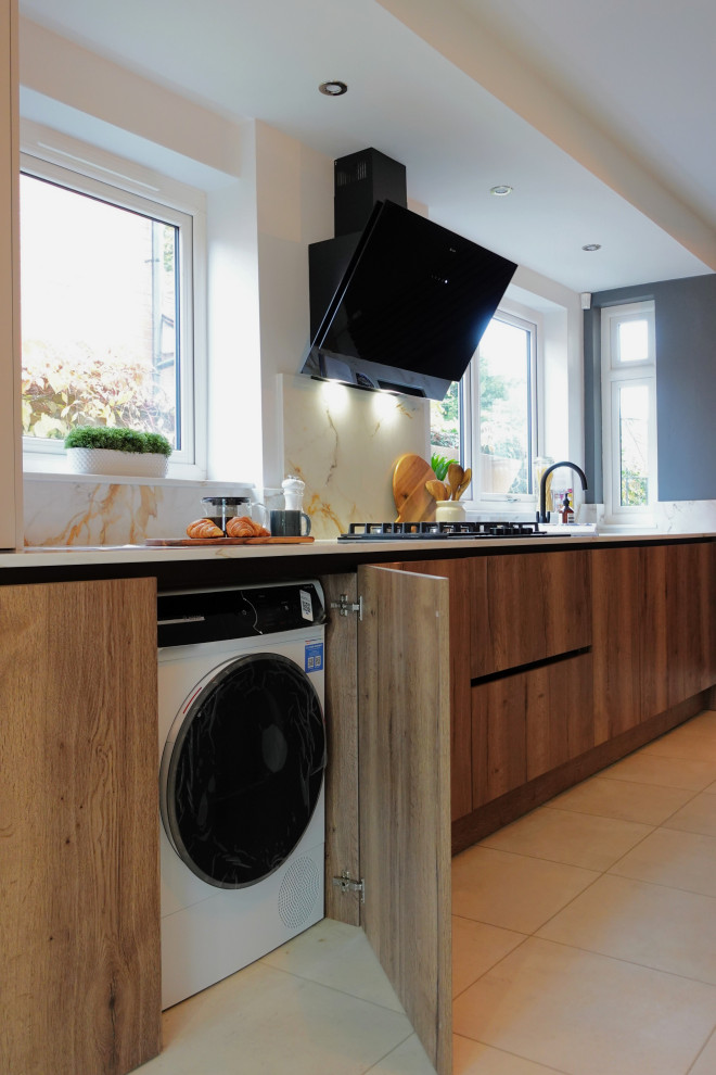 The Bilton Kitchen - Gola - RRP £25,000 - Luxe Price £20,500