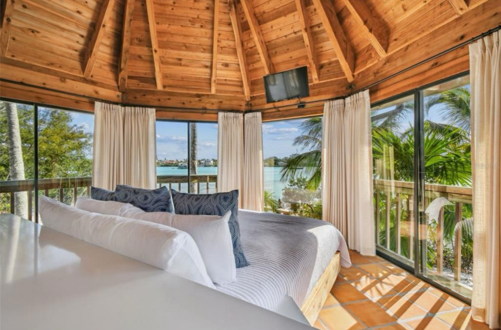 MOKU - Tropical Island House