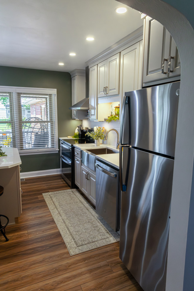 Farmhouse Style Kitchen