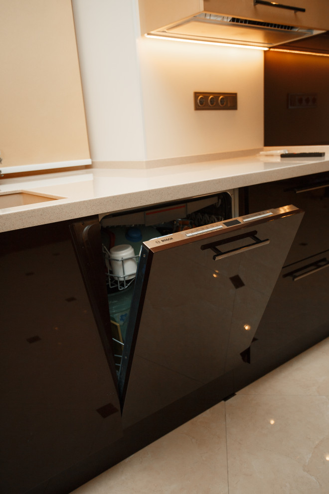 Радиусные фасады, супер-глянец