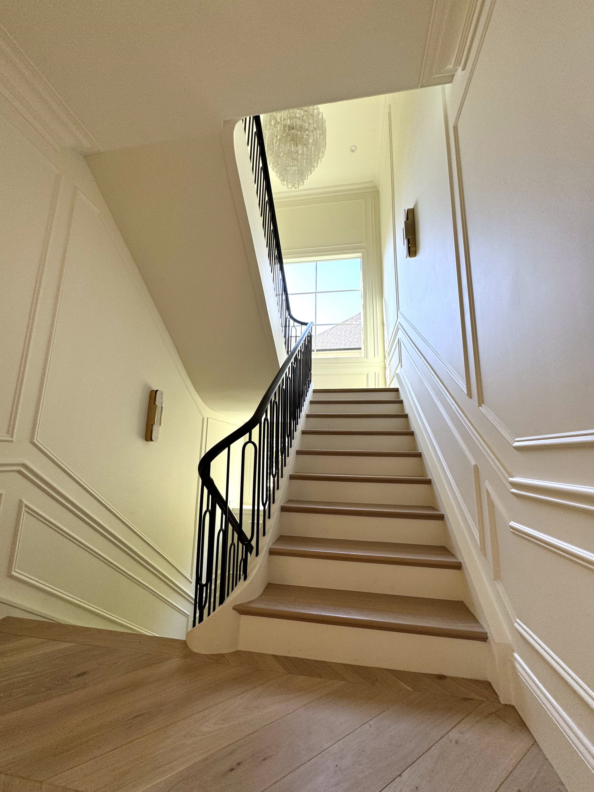 134_Stunning Straight Stair with an Elliptical Twist, McLean, VA 22101