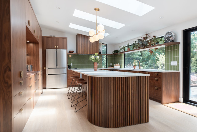 Devonshire MCM Renovation retro-koekken
