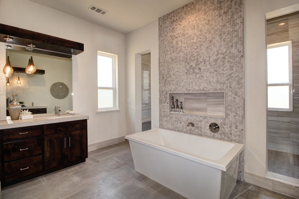 Finished Home in Folsom, CA - Contemporary - Bathroom ...