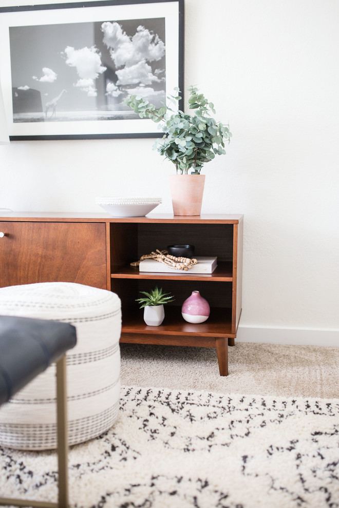 Inspiration for a transitional home design remodel in Phoenix