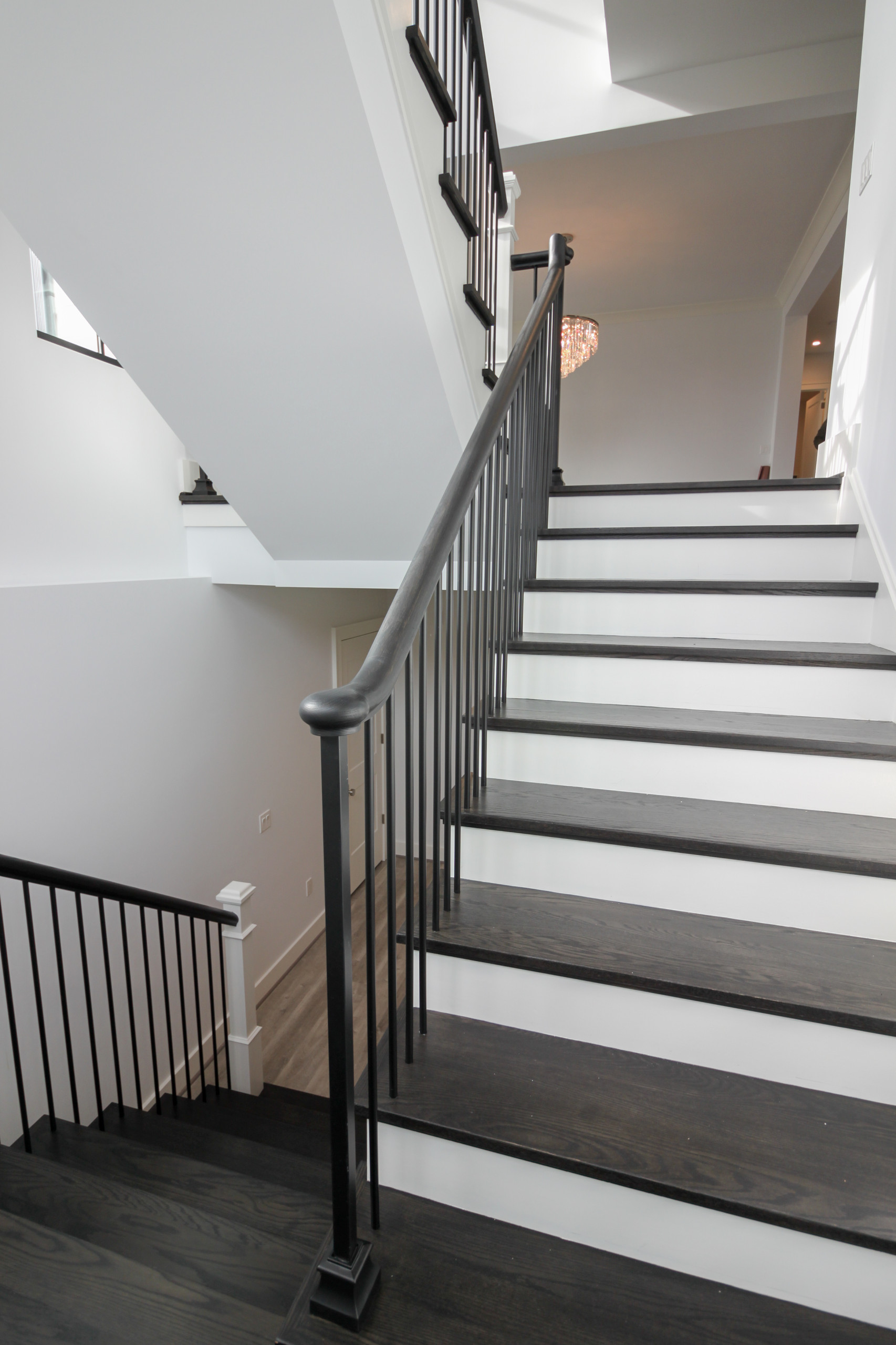 90_Classic Staircase with a Contemporary Twist, McLean VA 22101