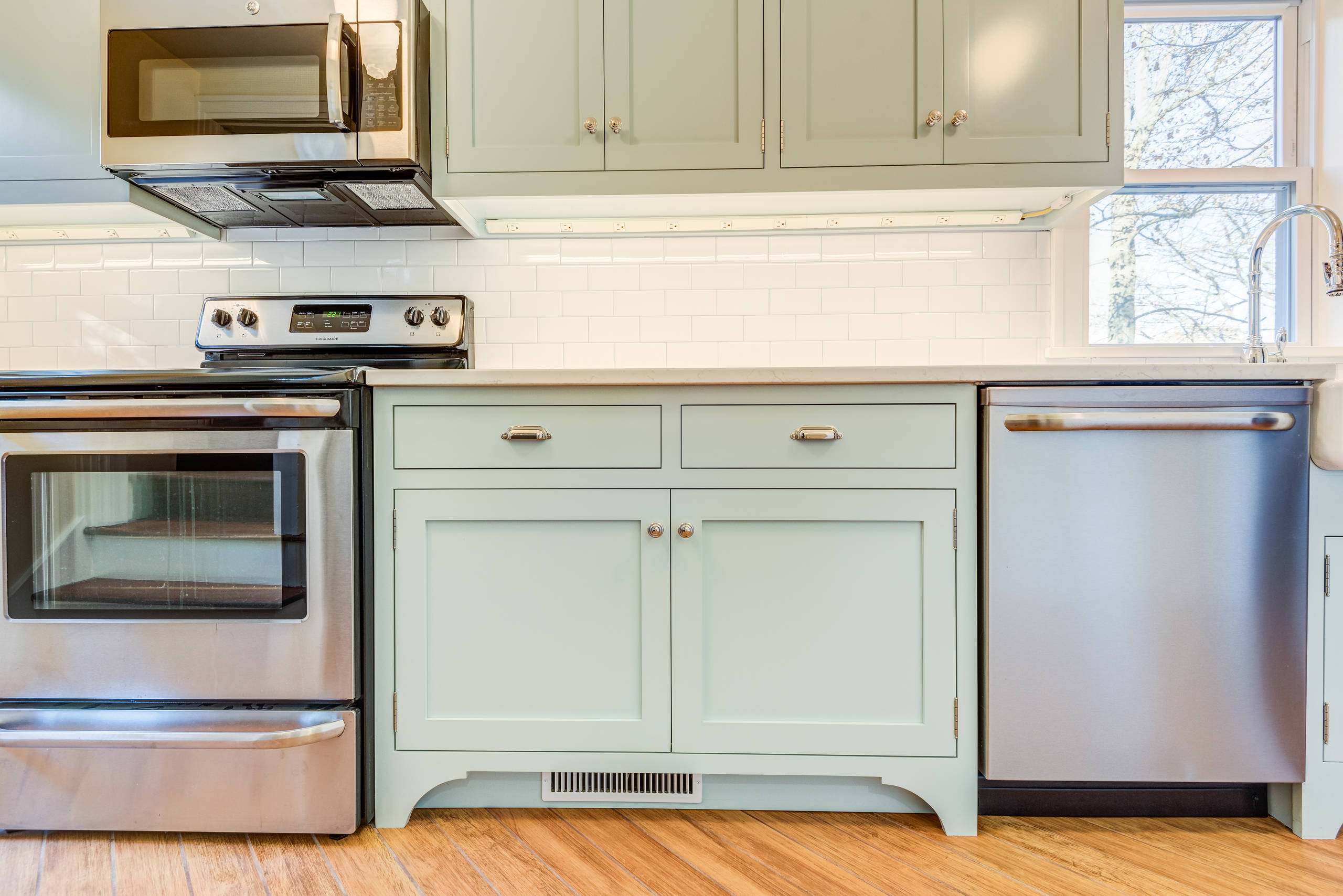 Vintage Craftsman Kitchen