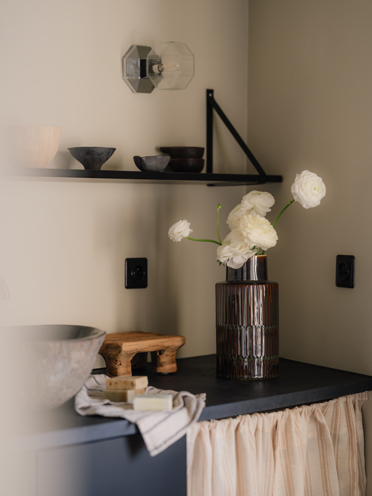 Petit espace, grands moments de convivialité pour ce 16m2