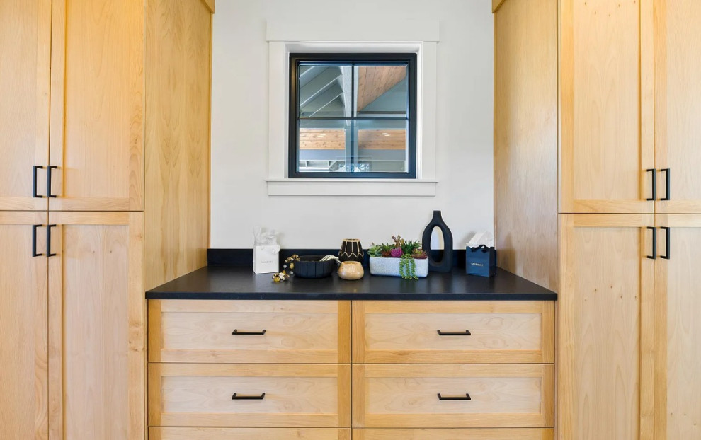 Bearing Dr New Construction Staging - Juniper Reserve (Pronghorn)