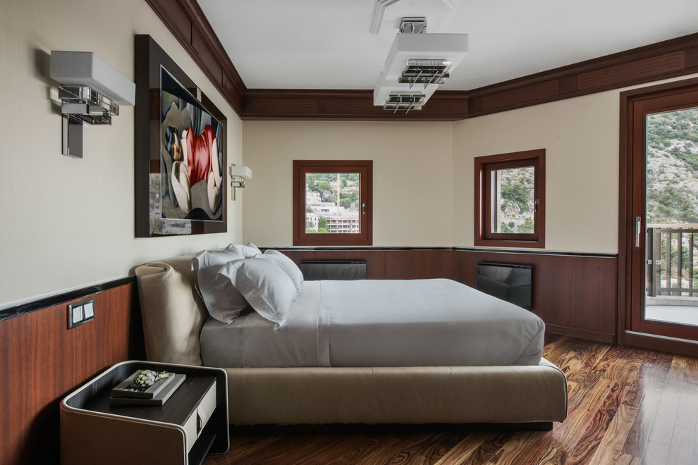 Квартира с террасой у моря