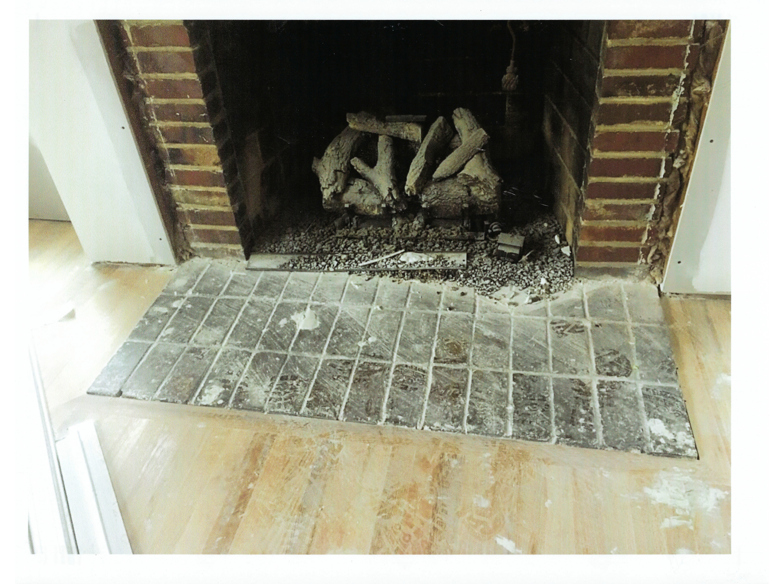Meyers Drive 1960's Fireplace Before