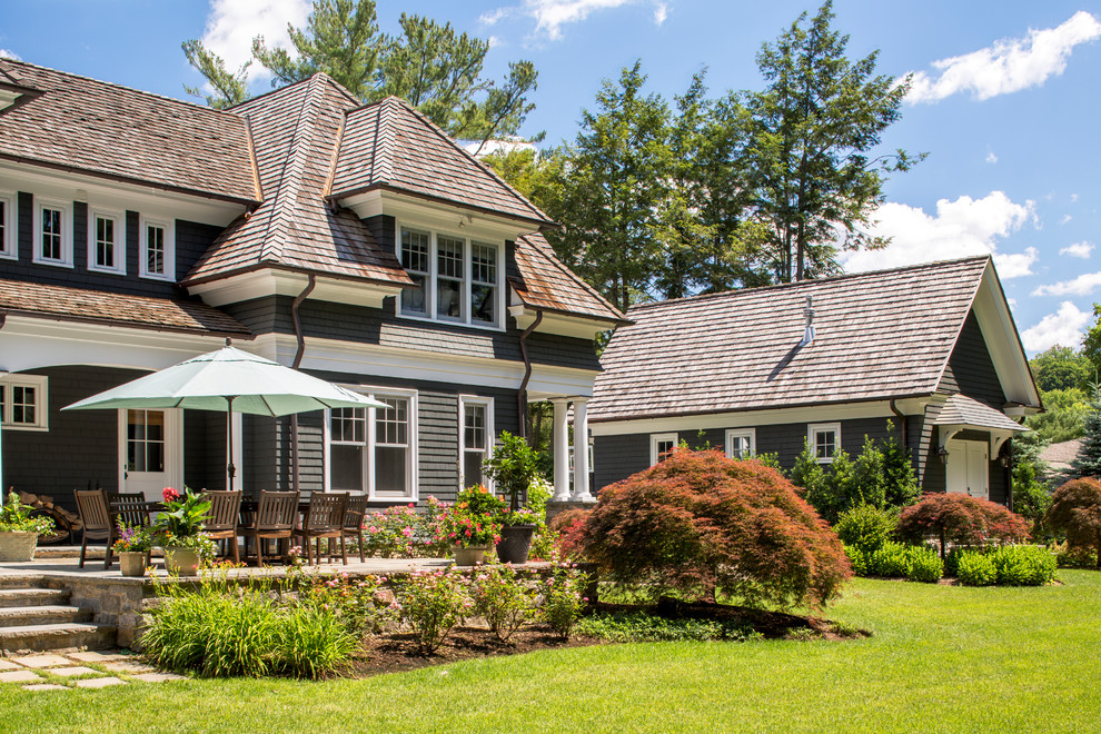 A new home in the New York Suburbs Traditional Exterior New York