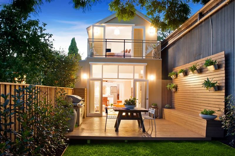 Home design - small traditional home design idea in Sydney