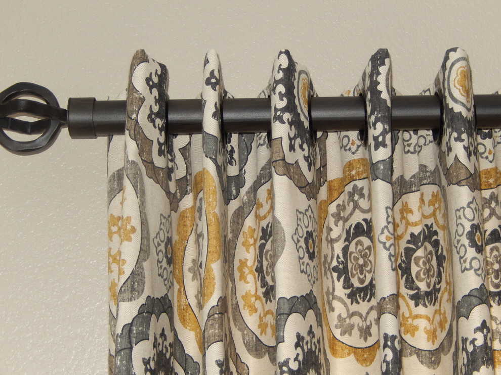 Inspiration for a transitional home design remodel in Denver
