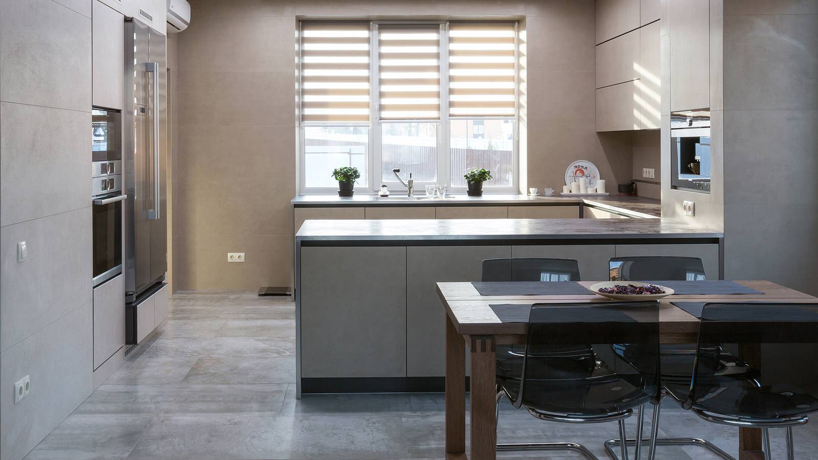 Кухня-гостиная из керамики, текстуры камень, цемент, металл