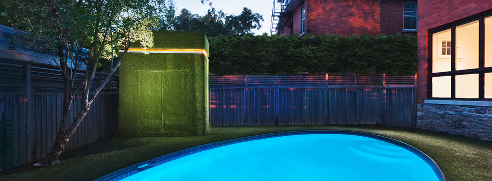 Modern pool in Ottawa.
