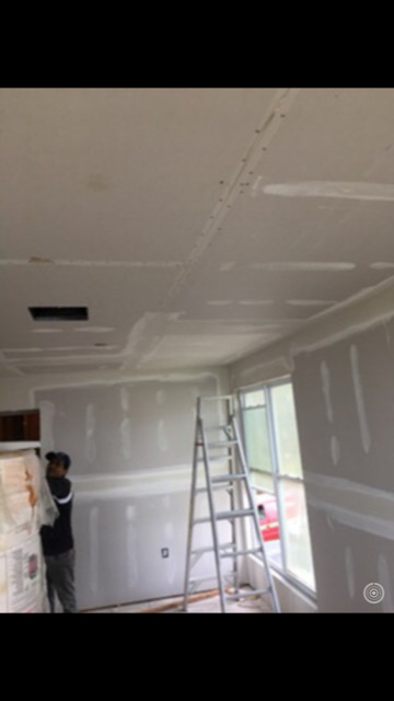 Sheetrock multiple rooms Bayside