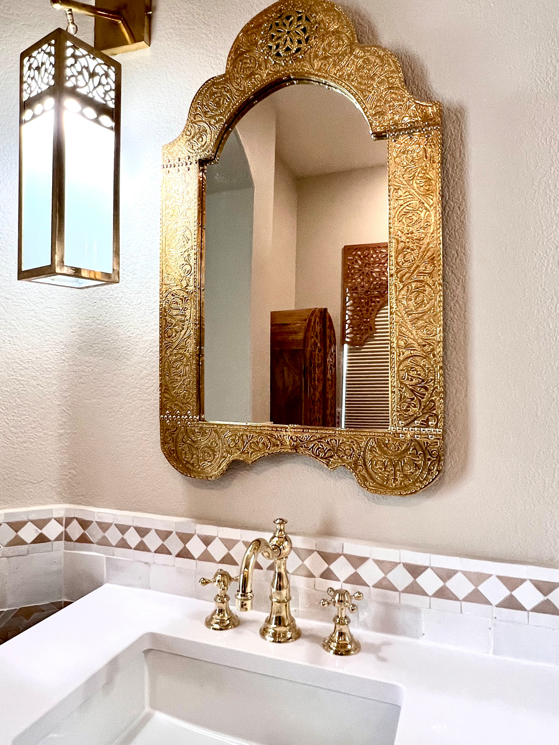 Every Corner Reveals the Quiet Opulence of a Moroccan Hamman
