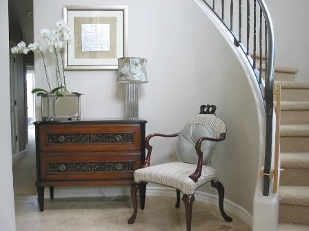 Come On In: Welcoming and Stylish Entryways