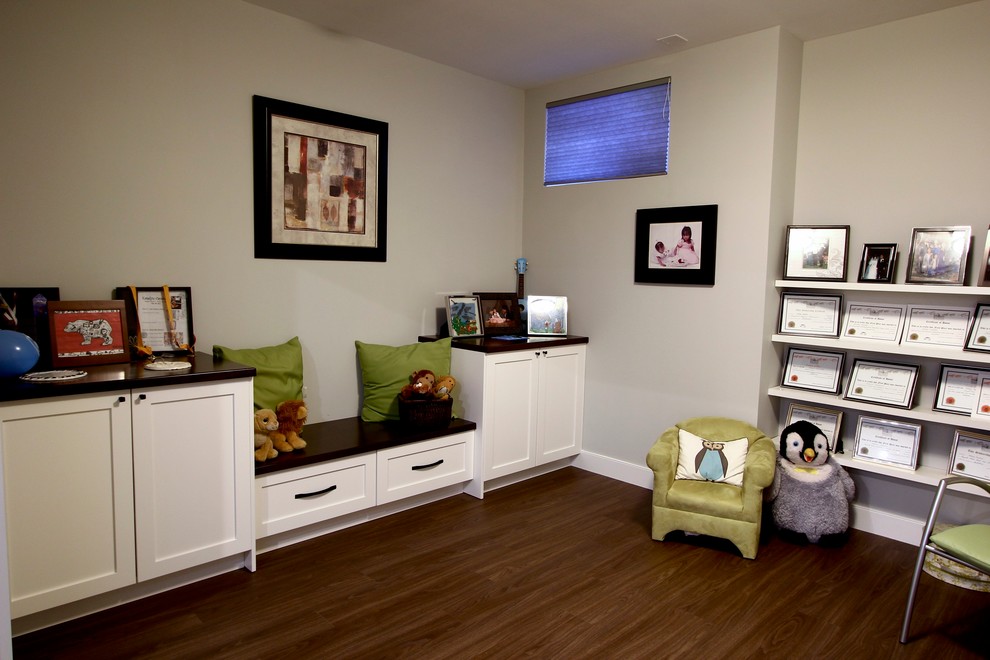 Home design - transitional home design idea