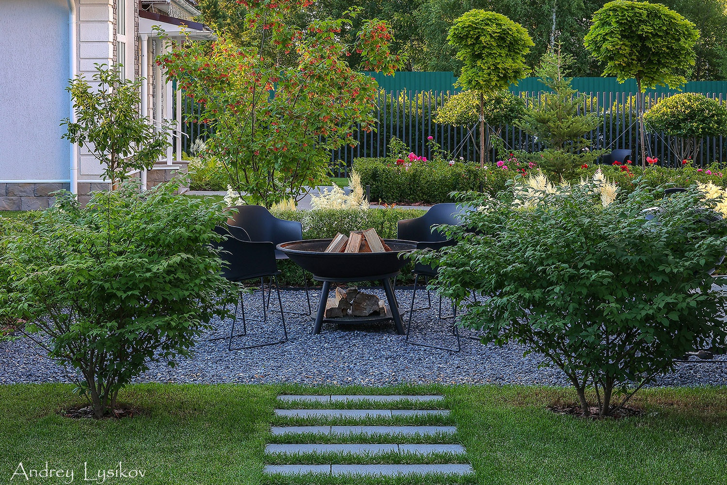 Ландшафтная фотосъемка коттеджного участка