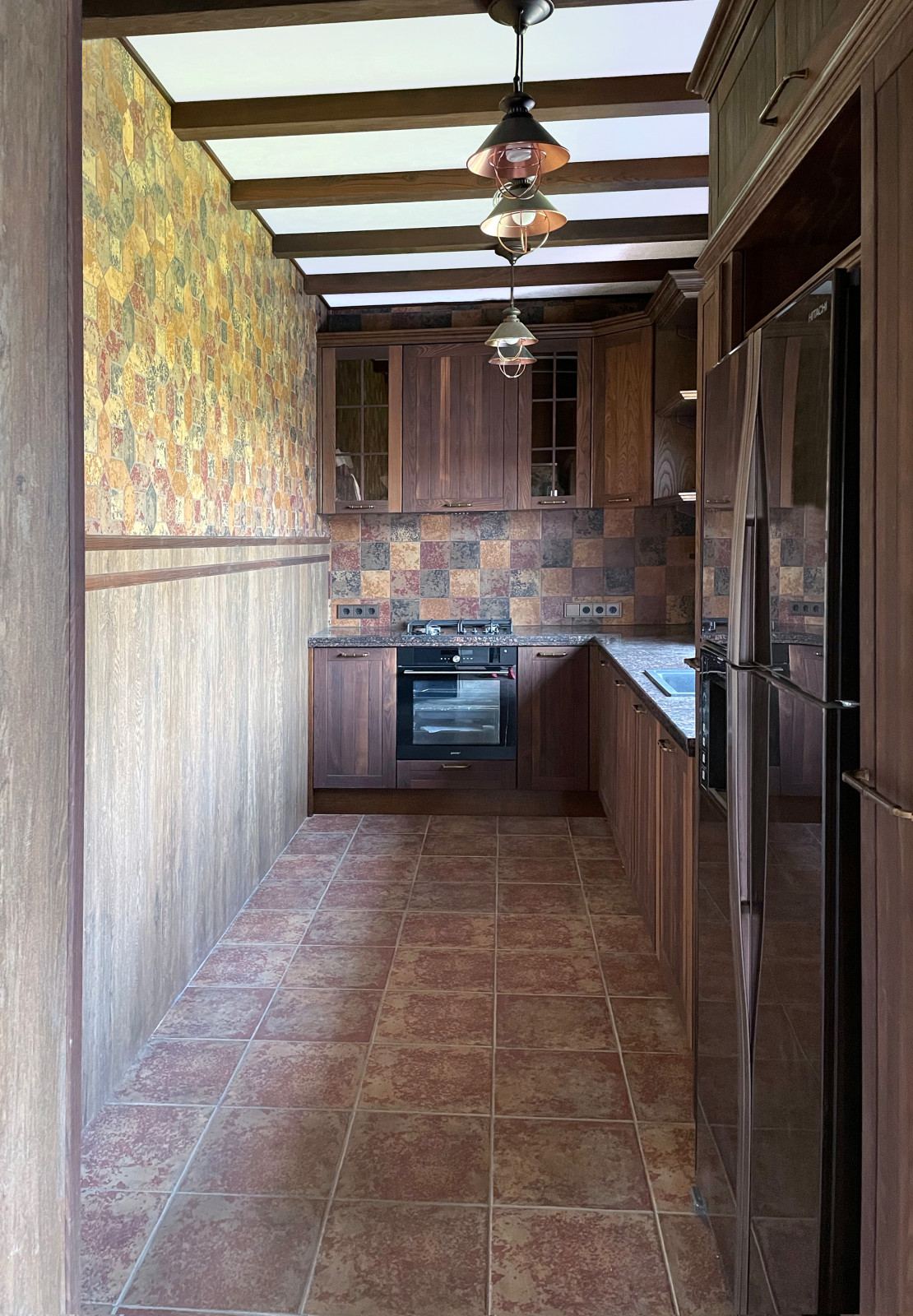 ЗАГОРОДНЫЙ ДОМ В СТИЛЕ "СТАРОЙ АНГЛИИ" _ФРАГМЕНТЫ РЕАЛИЗАЦИИ