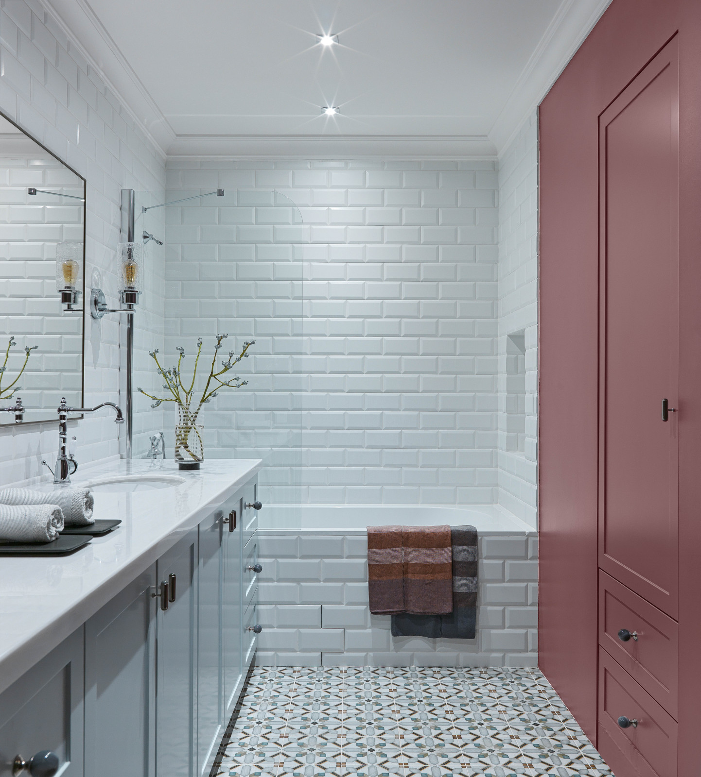 Квартира с графичным интерьером