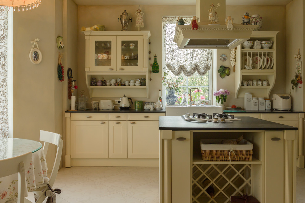 Дом под Петергофом