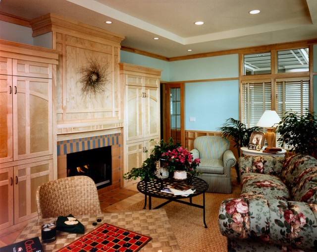 Des Moines Home Contemporary Family Room Austin by Paul DeGroot