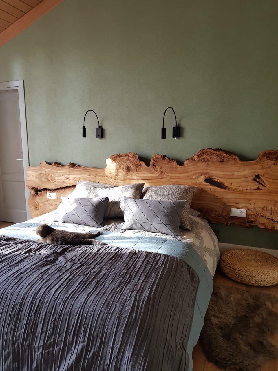 Кровать со слэбом