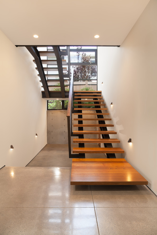 This is an example of a modern staircase in Orange County.