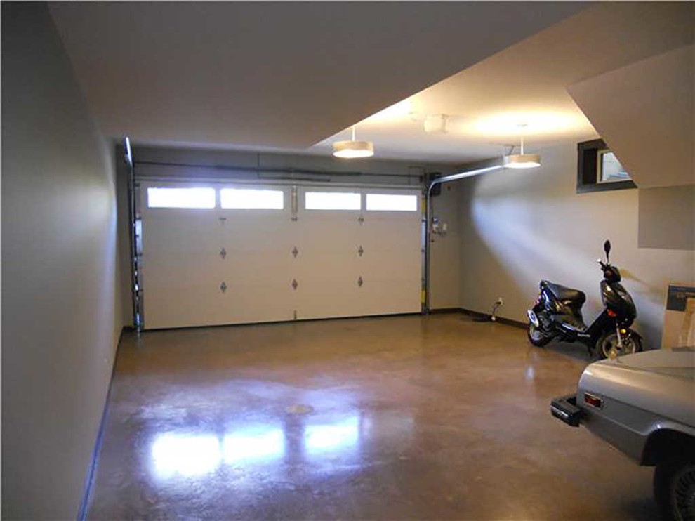 1419 24 ST SW Contemporary Garage Calgary by Lukus Developments