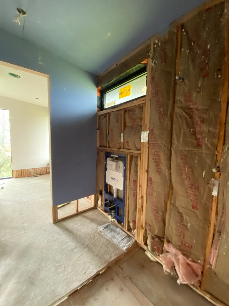 Nehalem Large Format Tile Masterbath
