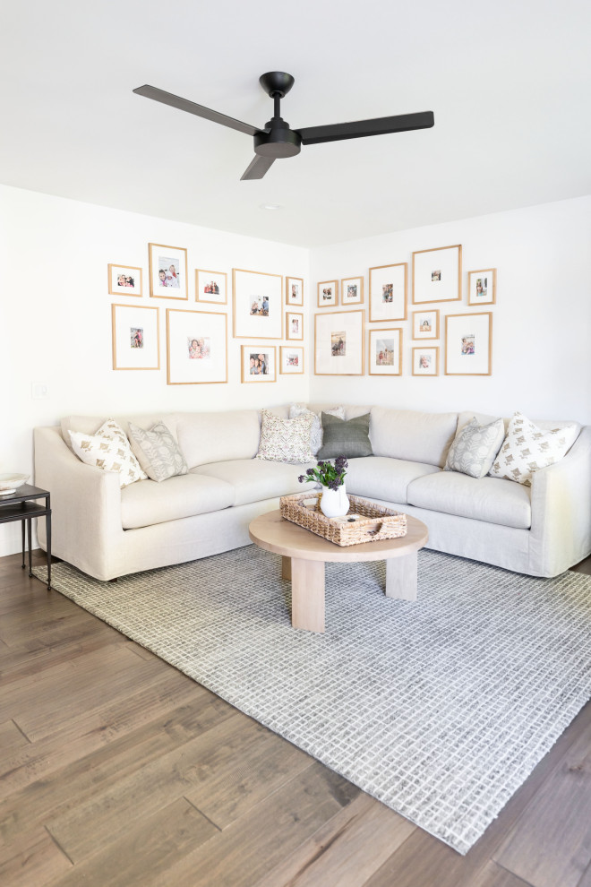 Inspiration for a transitional home design remodel in Phoenix