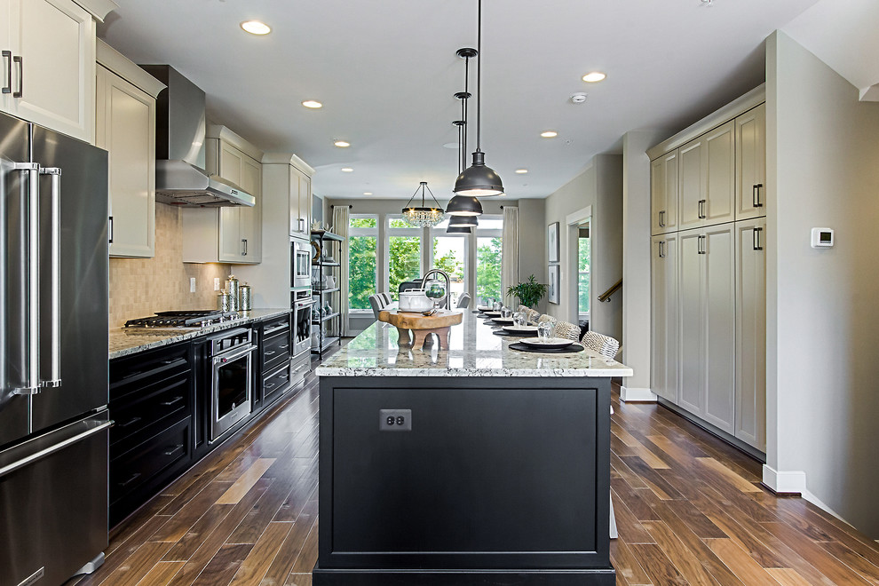 Kitchen - transitional kitchen idea