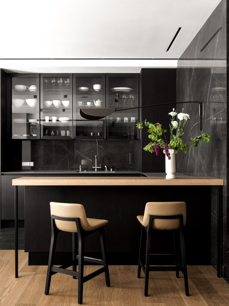 Квартира со стеклянным кубом