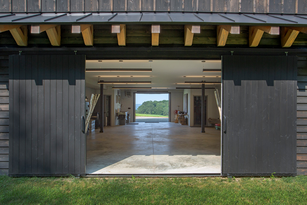 Guest barn
