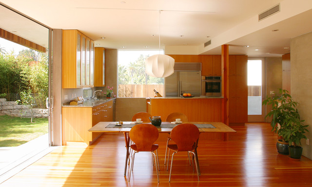 Tree House moderne-salle-a-manger