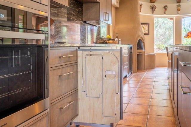 Saddlehorn transitional-kitchen