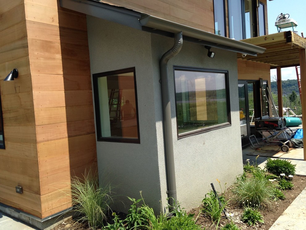 Reversed bead half round gutter Modern New York by SUNRISE ON THE