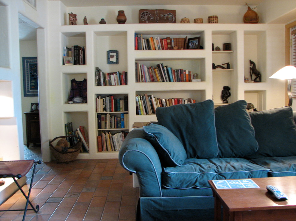 Eclectic home design photo in Phoenix