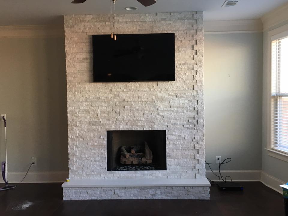 Home design - transitional home design idea in Atlanta