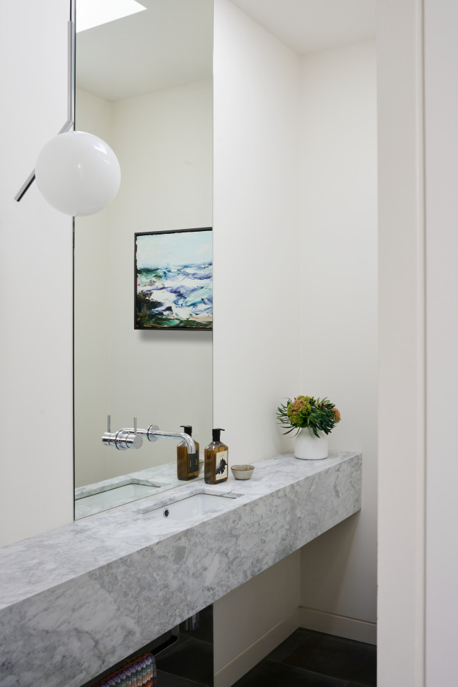 Photo of a modern powder room in Melbourne.