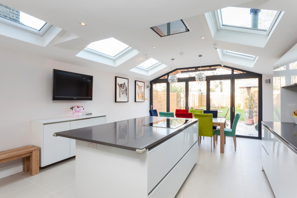 This is an example of a contemporary kitchen in London.