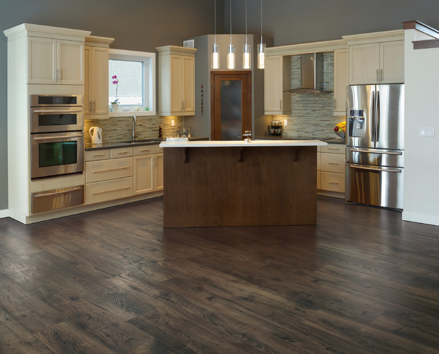 Durable Wood Look Laminate Floors Modern Kitchen