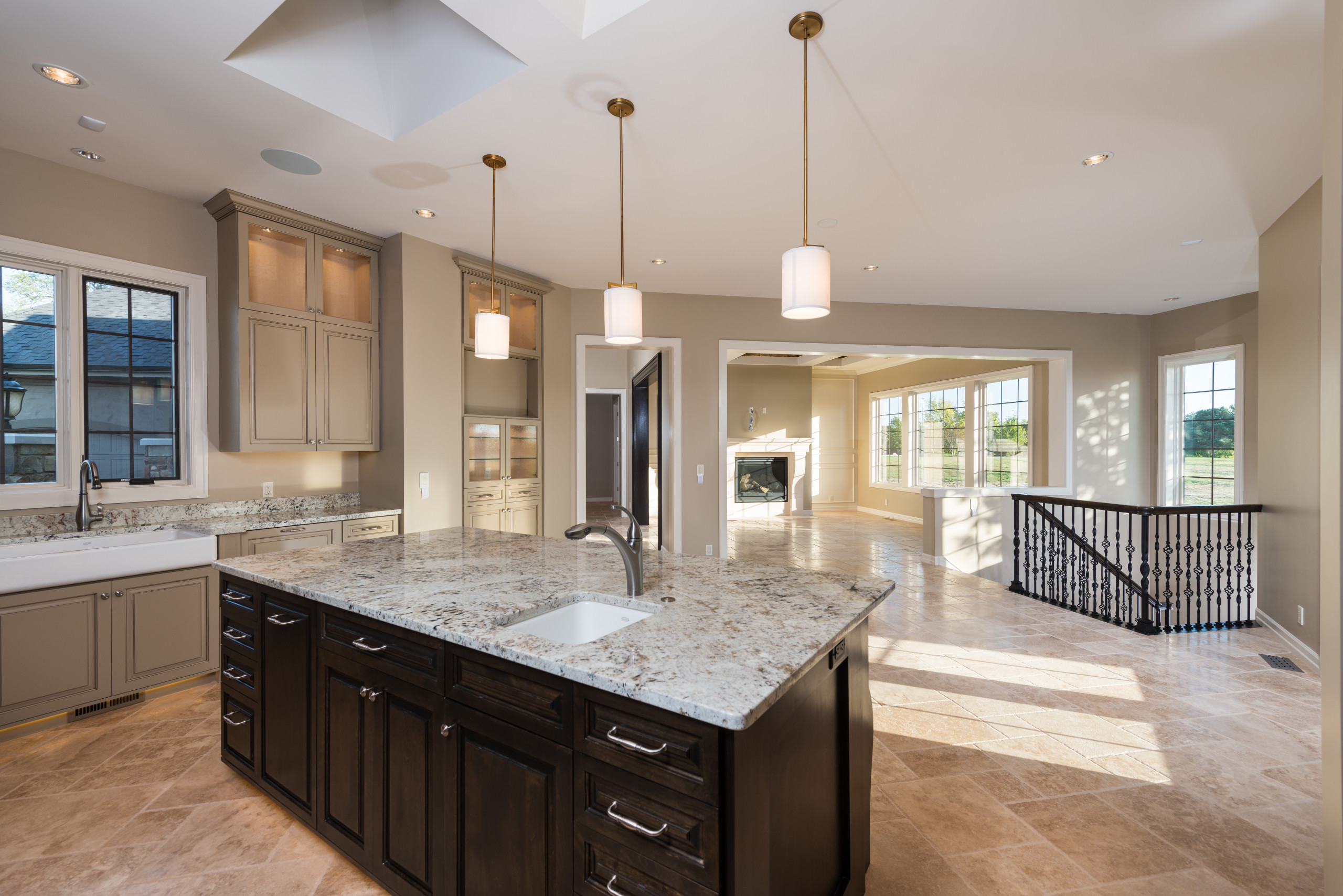 Transitiona/Craftsman Inspired Villa | Sterling Ridge Estates