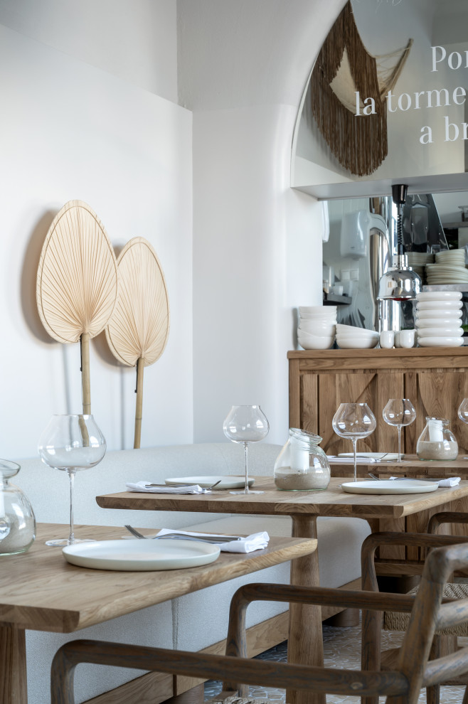 neo bistro MARTINEZ/MIRAMAR