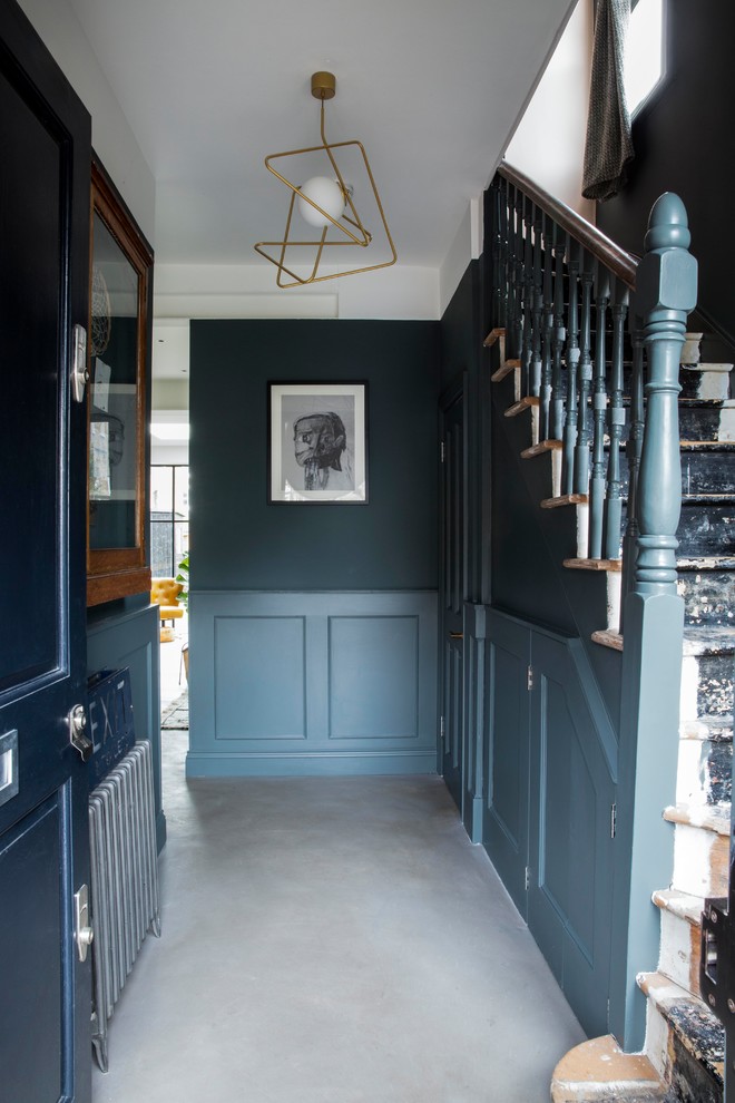 Inspiration for a transitional hallway in London.