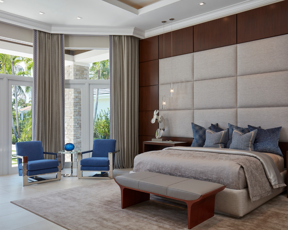 Contemporary master bedroom in Miami.