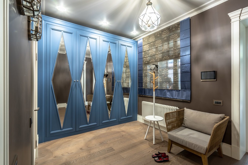 Дом для семьи в Куркино. Прихожая.